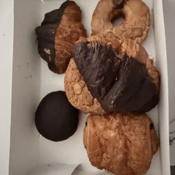 Paris Baguette - Assorted Pastries - Bakeries Near Me - Hartsdale, New York Paris Baguette - Assorted Pastries - Bakeries Near Me - Hartsdale, New York