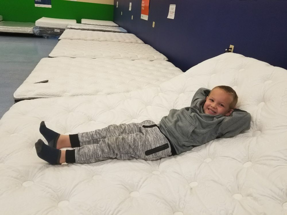 BOXDROP GRANTS PASS Updated September 2024 10 Photos 337 Union