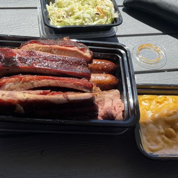 Copper Top BBQ - Double BBQ combo with slaw and Mac and Cheese - Barbeque Near Me - Big Pine, California Copper Top BBQ - Double BBQ combo with slaw and Mac and Cheese - Barbeque Near Me - Big Pine, California