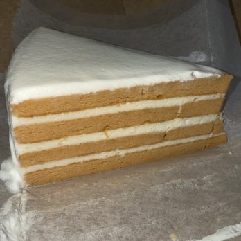 Bánh by Lauren - Bakeries Near Me - New York, New York