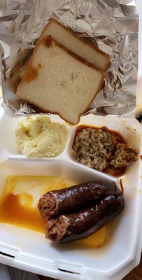 Charlie's Bar B Que & Catering by null