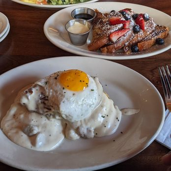 Virginia Inn - Egg Benedict, French toast (with Crème anglaise) and Fried chicken + Biscuits - Bars Near Me - Seattle, Washington