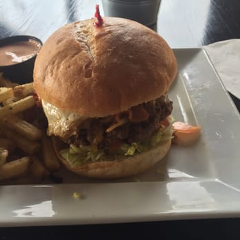 Fronk's - Burgers Near Me - Bellflower, California