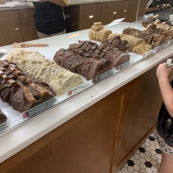 Kilwins Ice Cream - Chocolate - Fudge - Fudge - Chocolatiers & Shops Near Me - San Antonio, Texas Kilwins Ice Cream - Chocolate - Fudge - Fudge - Chocolatiers & Shops Near Me - San Antonio, Texas