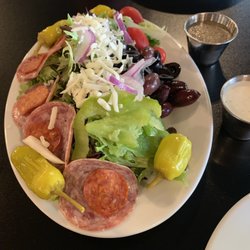 Rubiano's - Antipasto salad