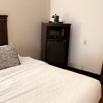 Hampton Inn Winfield/Teays Valley - Hotels Near Me - Hurricane, West Virginia