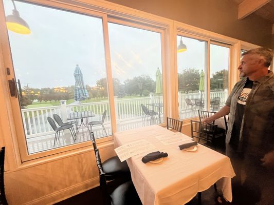 Avalon Links Restaurant by null