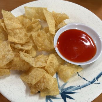 Tokyo Express - Crispy chips w/sweet & sour sauce - Japanese Near Me - Escondido, California