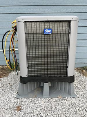 Rick's Heating & Air Conditioning Logo