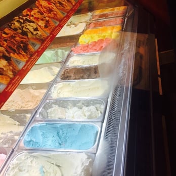 Cold Stone Creamery - Lots of fun flavors to pick from ! - Ice Cream & Frozen Yogurt Near Me - Vallejo, California