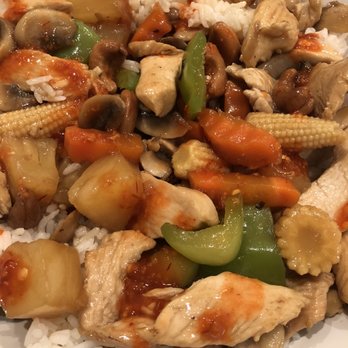 Hands On - Irving Park Rd. - Cashew Entree mixed with the rice and topped with hot sauce - Sushi Bars Near Me - Chicago, Illinois Hands On - Irving Park Rd. - Cashew Entree mixed with the rice and topped with hot sauce - Sushi Bars Near Me - Chicago, Illinois