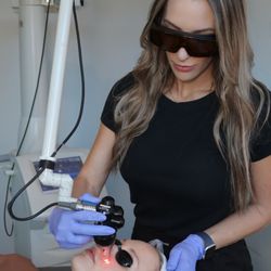 Evolve Aesthetics & Wellness