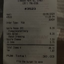 the first reciept the gave me and claimed that the mistake was on my end i apparently wanted the cobb salad even tho im saying i didnt? the first reciept the gave me and claimed that the mistake was on my end i apparently wanted the cobb salad even tho im saying i didnt?