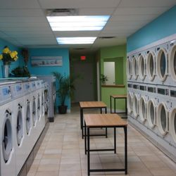 Lakeside Laundry