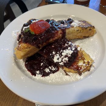 The French Press - French Toast Breakfast - Breakfast & Brunch Near Me - Lafayette, Louisiana The French Press - French Toast Breakfast - Breakfast & Brunch Near Me - Lafayette, Louisiana