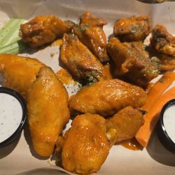 Mulligans - Buffalo wings