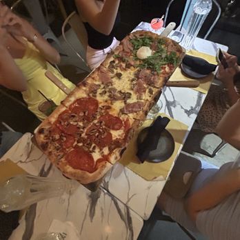 Trenta Pizza & Cucina - 30 Trenta Trio - Pizza Near Me - Costa Mesa, California