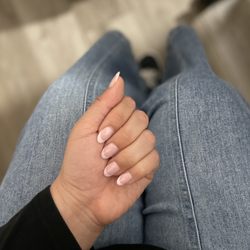 Gorgeous Spa - French tip