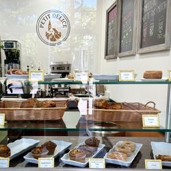 Petit Delice - Delicious croissants and muffins.