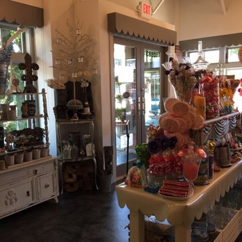 Enchante - Candy Stores Near Me - Milwaukie, Oregon Enchante - Candy Stores Near Me - Milwaukie, Oregon