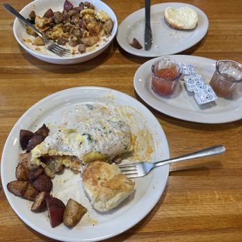Crooked Tree Cafe - Chicken Apple Hash and Denver Omelette!! So good!! Chicken apple Hash is different but good!! - Cafes Near Me - Marietta, Georgia