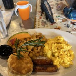 Basic - 2 Egg, I also got a side of sausage & gravy and that was some good eatin right there! Basic - 2 Egg, I also got a side of sausage & gravy and that was some good eatin right there!