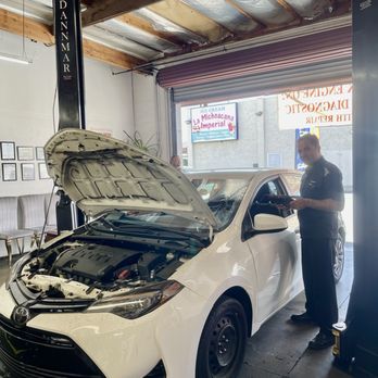 George's Auto Service - Ahmad troubleshooting my car - Auto Repair Near Me - La Mirada, California George's Auto Service - Ahmad troubleshooting my car - Auto Repair Near Me - La Mirada, California