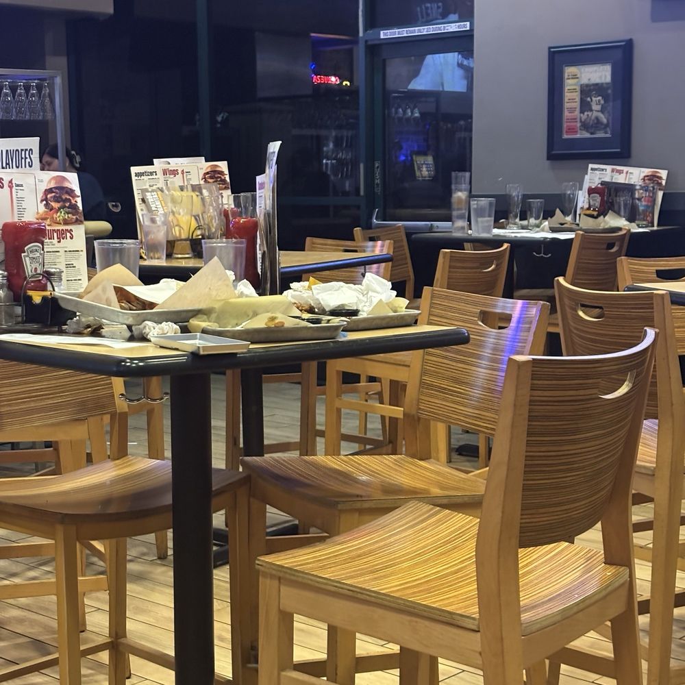 Buffalo Wild Wings - Chicken Wings Near Me - Eastvale, California Buffalo Wild Wings - Chicken Wings Near Me - Eastvale, California