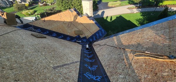 2024 & 2025 Roof projects - At A Plus Renovations Inc., your safety is our priority. We make sure your roof is in the best hands, working with professionalism and commitment so you have the peace of mind that your property is well protected, no matter the weather conditions. 2024 & 2025 Roof projects - At A Plus Renovations Inc., your safety is our priority. We make sure your roof is in the best hands, working with professionalism and commitment so you have the peace of mind that your property is well protected, no matter the weather conditions.
