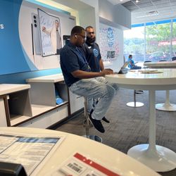 AT&T Store - Assistant Mgr - Brian.