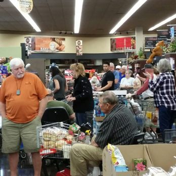 Bashas' - Really? Open more lanes!! - Grocery Near Me - Lake Havasu City, Arizona
