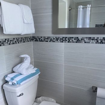 Bay Harbor Lodge - So nice - Hotels Near Me - Key Largo, Florida Bay Harbor Lodge - So nice - Hotels Near Me - Key Largo, Florida