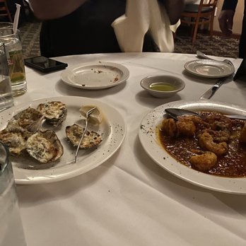 Trovato's Due - Italian Near Me - Oakland, New Jersey Trovato's Due - Italian Near Me - Oakland, New Jersey