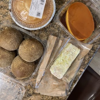 Umaga Bakehouse - Bakeries Near Me - Chicago, Illinois