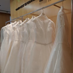 Pronovias