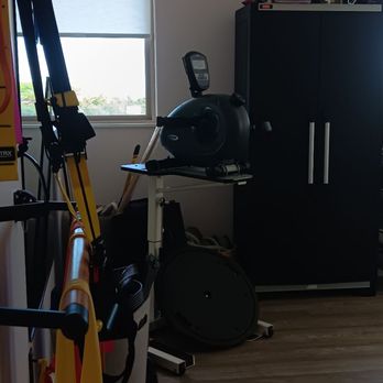 Imua Physical Therapy - Upstairs "gym" - Physical Therapy Near Me - Kahului HI, Hawaii Imua Physical Therapy - Upstairs "gym" - Physical Therapy Near Me - Kahului HI, Hawaii