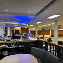 Memorial Union - University of California - Bowling