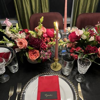 Gallery Flowers - Florists Near Me - Houston, Texas Gallery Flowers - Florists Near Me - Houston, Texas