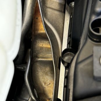 Ronin Autowerks - Technician cleaned the oil stains - Auto Repair Near Me - Fullerton, California