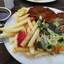 Bronco's Steak House - Weiner schnitzel