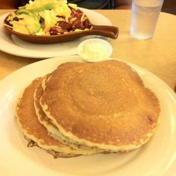 Sloan's - Huge pancakes - Breakfast & Brunch Near Me - Indio, California Sloan's - Huge pancakes - Breakfast & Brunch Near Me - Indio, California