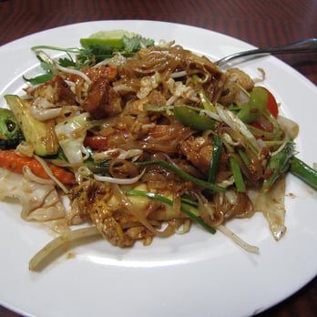 Thai House - Veggie Pad Thai without peanuts - Thai Near Me - Santa Rosa, California Thai House - Veggie Pad Thai without peanuts - Thai Near Me - Santa Rosa, California