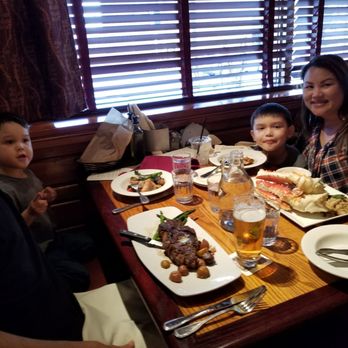 Glacier BrewHouse - Family left full - American Near Me - Anchorage, Alaska Glacier BrewHouse - Family left full - American Near Me - Anchorage, Alaska