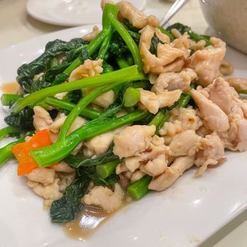 CHI'S CONGEE & NOODLE HOUSE - Updated October 2025 - 430