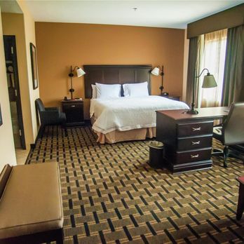 Hampton Inn & Suites Palestine - Guest room - Hotels Near Me - Palestine, Texas