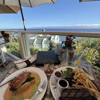 Geoffrey's Malibu - Herb Crusted Salmon Geoffrey 's Grilled Prime Flat Iron Steak - Seafood Near Me - Malibu, California