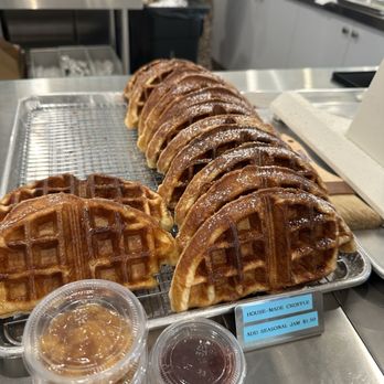 Here & There - croffles - Coffee & Tea Near Me - La Mirada, California Here & There - croffles - Coffee & Tea Near Me - La Mirada, California