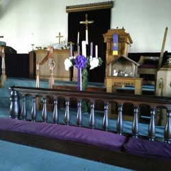 St Paul's United Methodist Church - Advent wreath