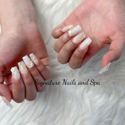 Signature Nail & Spa - Fullset by Demi