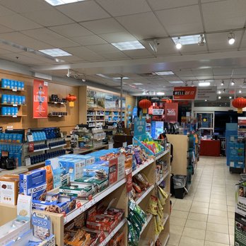GNC - Vitamins & Supplements Near Me - Honolulu, Hawaii